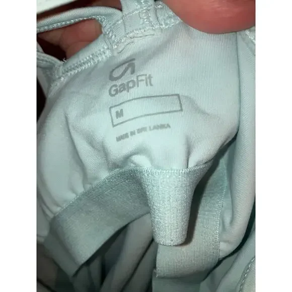 Gap Baby Blue Athletic Criss Cross Back Athletic Tank With Built In Bra Size M - Picture 4 of 5